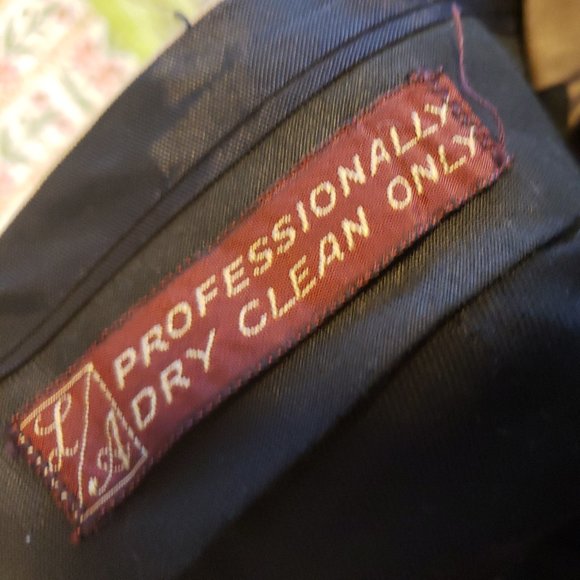 ASPEN LEAF -TAN FRONT PLEATED SLACKS- 26" WAIST ( SIZE 8 ) EXCELLENT CONDITION - Picture 7 of 10